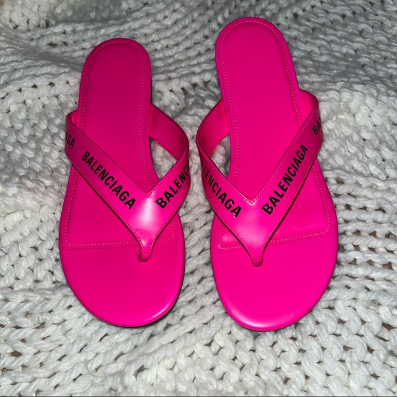 Balenciaga Pink Allover-logo Round Leather Thong San Sandals - Picture 5 of 9